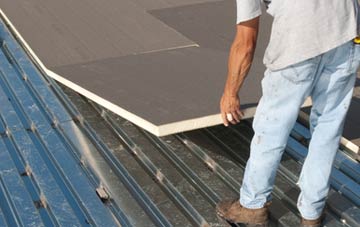 benefits of insulating Hallspill flat roofing